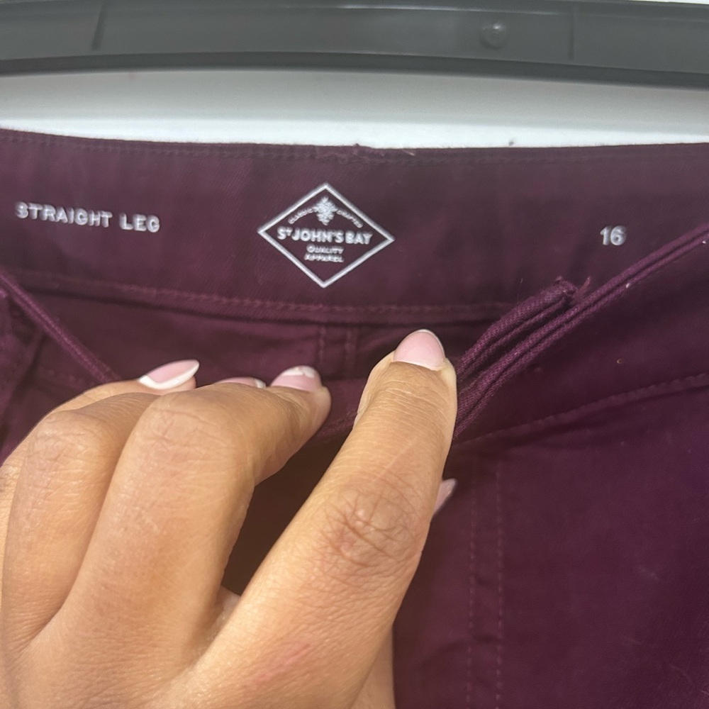 St Johns Bay Plum Onyx Mid Rise Straight Leg Jeans - Picture 2 of 4